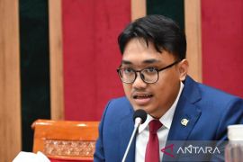 Anggota DPR ingatkan guru gunakan "smartboard" secara tepat guna