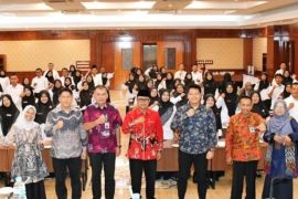 Pemkab Agam latih 68 guru calon kepala sekolah