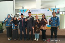 Wabup Mukomuko buka acara bedah buku tentang peningkatan produktivitas pertanian