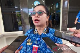 Disdik Manokwari data sekolah untuk penerapan Pendidikan Gratis