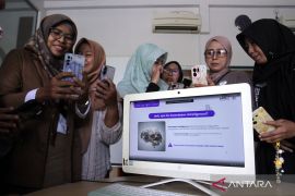 Perempuan di dunia digital: Kesempatan sama untuk semua