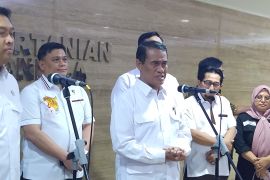 Mentan minta Satgas Pangan sisir daerah dengan harga telur naik