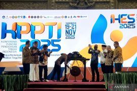 Menteri Brian susun aturan double afiliasi ajak diaspora kolaborasi