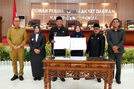 Bupati Langkat tanda tangani KUA PPAS dengan DPRD