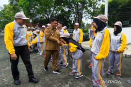 Bupati HST lepas 78 atlet disabilitas berlaga di Peparprov Kalsel 2025