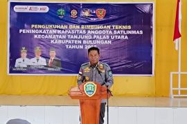 Satlinmas Turut Berperan dalam Penanggulangan Bencana dan Kebakaran