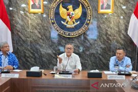 Menko Zulhas tegaskan penyelenggaraan makan bergizi gratis wajib libatkan ahli gizi