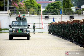 200 peserta usai ikuti Latsarmil dilantik jadi Komcad Matra Darat Kodam XV/Pattimura 2025