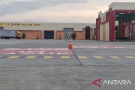 Transporter limbah Bekasi minta kepastian hukum usai penuhi panggilan DPR