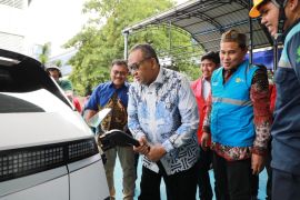 Wamenaker: SPKLU di Sumut   jadi faktor beralih pada kendaraan listrik