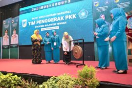 Pemprov-Sulteng minta PKK dukung pembangunan daerah