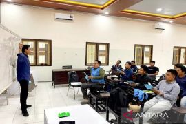 Pemkab Sampang latih keterampilan berbahasa asing calon PMI