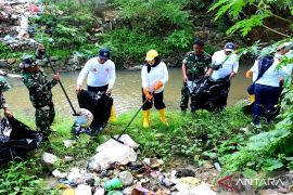 Wagub Gorontalo ajak warga jaga kelestarian lingkungan sungai