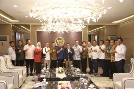 DPR, Pemkot dan DPRD Surabaya perjuangkan hak warga atas tanah EV