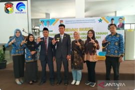 Wabup Mukomuko buka acara bedah buku tentang peningkatan produktivitas pertanian