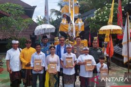 Guberunur Maluku tegaskan Candi Bentar simbol kerukunan umat beragama