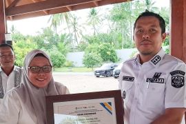 Bupati Paluta apresiasi GTK berprestasi peraih penghargaan Tingkat Sumut 2025