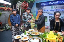 Pemkab Trenggalek kukuhkan Pengurus Pamengku Adat perkuat pelestarian budaya