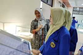 Program Waras tanamkan nilai sejarah pada siswa dengan gembira