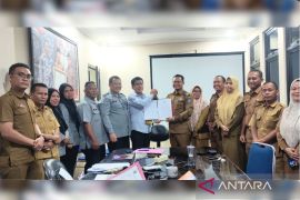 Kanwil Kemenkum Bengkulu tuntaskan Rapat Lanjutan Harmonisasi Rancangan Perbup Retribusi Daerah Bengkulu Utara