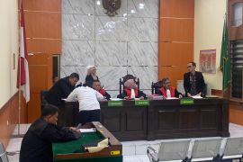 Vonis 1 tahun untuk perekam siswi SMAN 12 Bandung, Orang tua korban: di Mana keadilan?