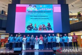 Dekranasda Bekasi gelar pameran dagang dan peragaan busana