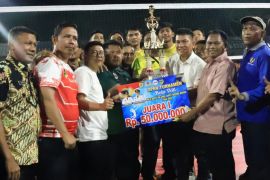 Darma Wijaya tutup open Turnamen voli Piala Bupati dan Wabup Sergai