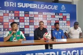 Pelatih: Laga Persebaya lawan Arema FC derbi besar di Indonesia