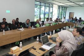 PJT I perkuat mitigasi sampah Sungai Brantas lewat TPS3R