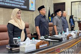 DPRD Kota Cirebon memastikan pembahasan APBD 2026 berjalan transparan
