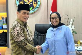 BGN asks ministry to help expand free meals program to pesantrens