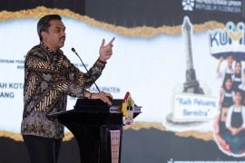 Menteri UMKM: KUR harus disertai kemampuan pengelolaan keuangan