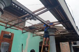 Tulungagung speeds up emergency response after strong winds