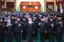 Khofifah minta pejabat baru berikan pengabdian terbaik