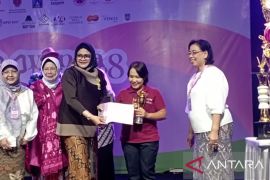 Peserta Festival Anggrek Vanda Tricolor naik 90 persen