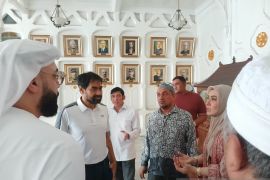 Mualem targetkan umrah perdana dari Aceh di Januari 2026, pakai pesawat SAM Airlines