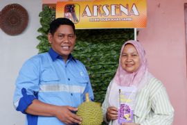 Program TANGKI Elnusa Petrofin bangkitkan UMKM bagi keluarga Awak Mobil Tangki