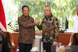 Jelang Nataru, Mendagri-Menhub bahas persiapan-pengendalian inflasi