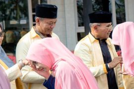 Bupati Simalungun berangkatkan kontingen LASQI ke Medan