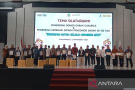 Bupati Banyumas ajak warga perkuat gerakan donor darah