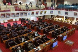 Banyak anggota DPRD Tangerang absen pada rapat paripurna