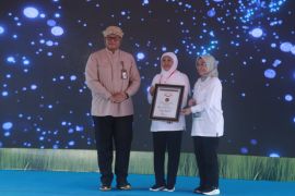 Pemprov Jatim pecahan rekor MURI inseminasi buatan ternak sapi