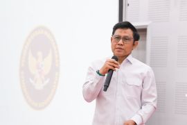 Govt encourages workers to enter formal employment through empowerment