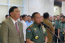 Three-star TNI general to lead Gaza mission, selection underway