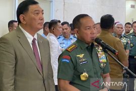 TNI kerahkan Hercules dan kapal rumah sakit untuk misi perdamaian Gaza