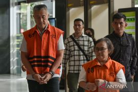 KPK panggil Bupati Gunung Mas Jaya Samaya Monong jadi saksi kasus LPEI