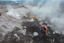 Upaya antisipasi risiko erupsi dan banjir lahar Semeru