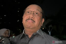 Pengacara Ira Puspadewi mendatangi KPK setelah Presiden beri rehabilitasi