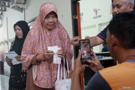 Penyaluran BLT Kesra di Tulungagung