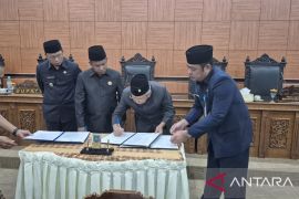 Raperda APBD Bangka Tengah 2026 disepakati Rp811,2 miliar